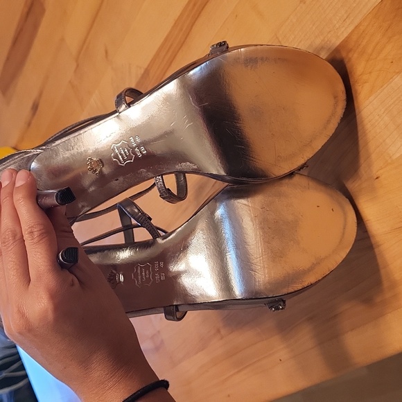 Nina NY Silver Mosiak Crystal Strapy Heels Zippered Back - Picture 10 of 11